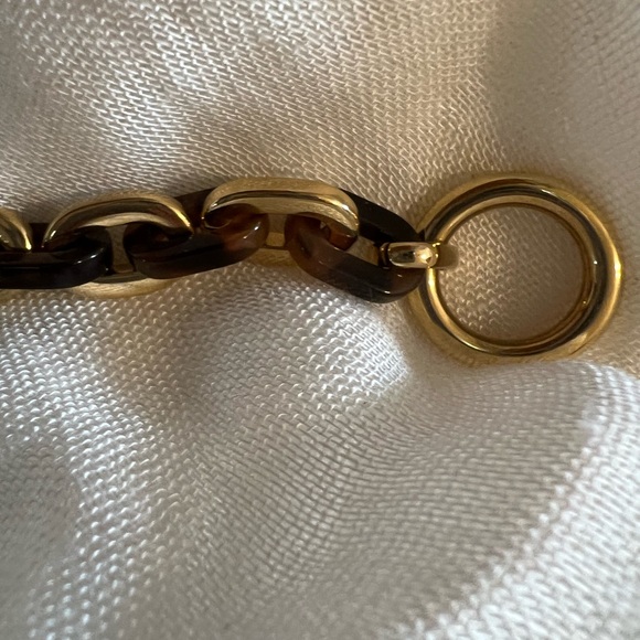 Gently Worn Michael Kors Gold and Tortoise Locket Bracelet - Picture 8 of 8
